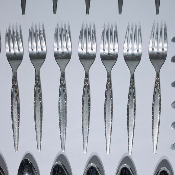 Vintage Mid Century Community Oneida Venetia Stainless Steel Flatware 46 Pieces - Picture 6 of 12